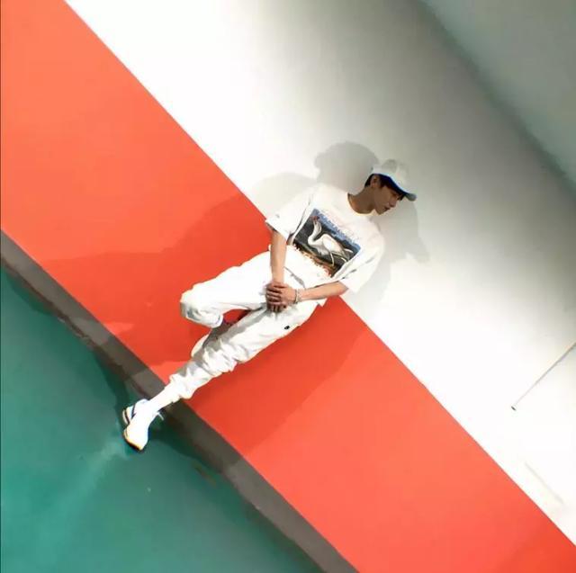 白敬亭：一个被演员事业耽误的鞋头