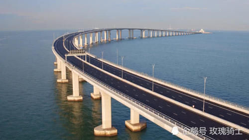  大智慧|为啥港珠澳大桥是弯的，直线不是更省钱吗？看完佩服工程