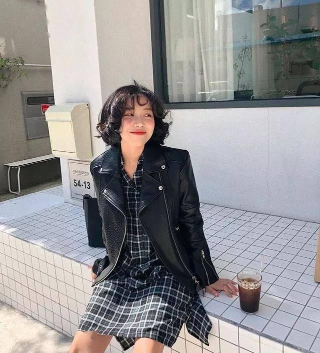  『西装外套』今年春天流行这3款连衣裙美死个人儿，快穿起来！