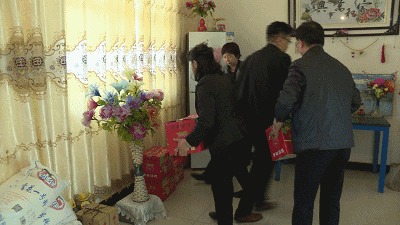 孟兆星烈士悼念活动仍在进行中 群众自发悼念络绎不绝