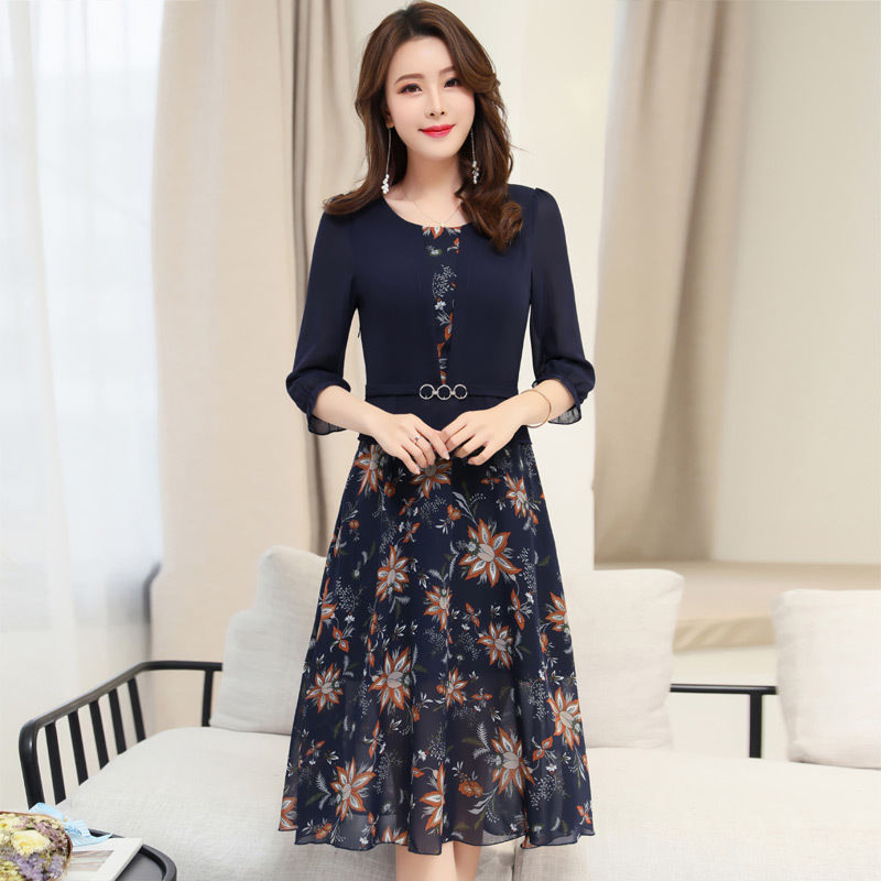 我不是吹,这样的裙装出去逛街,魅力十足,非常引人注目