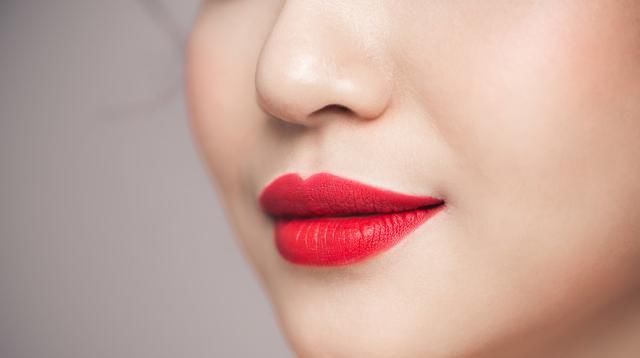  「发际线」女生变美的方法及好用护肤品推荐?
