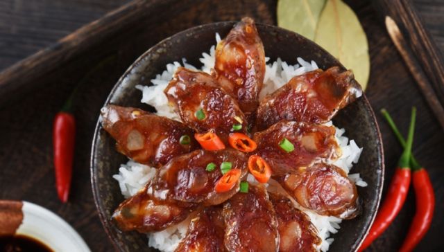 试一下■简单容易做的腊肠饭,好吃又方便,快来试一下吧