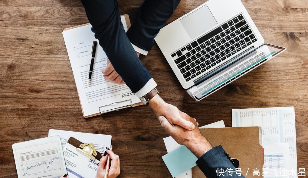  「休闲表」他说男人一生必须要有三块手表，真的是这样吗！