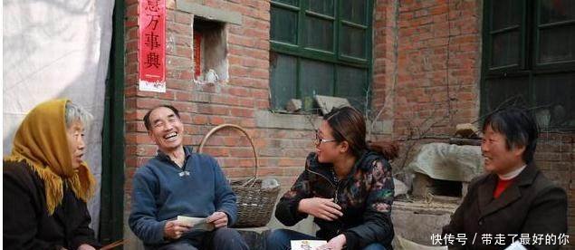 农村统一搬迁，农民不领情，村干部想不通，让住小区，为何不愿意