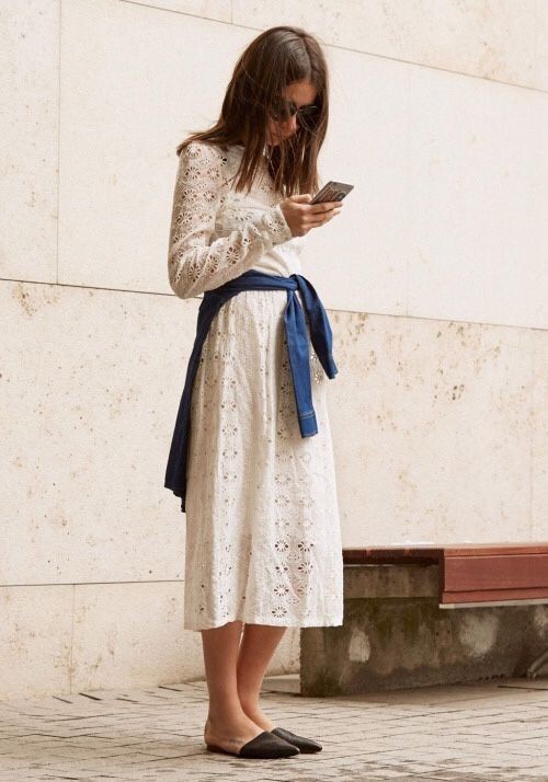 夏季都在穿得连衣裙 搭配这双鞋才能舒适又时髦