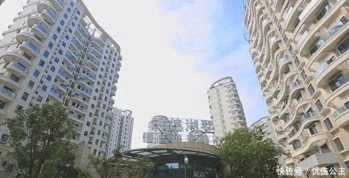 杭州豪宅界的金字塔,据说业主平均资产达30亿