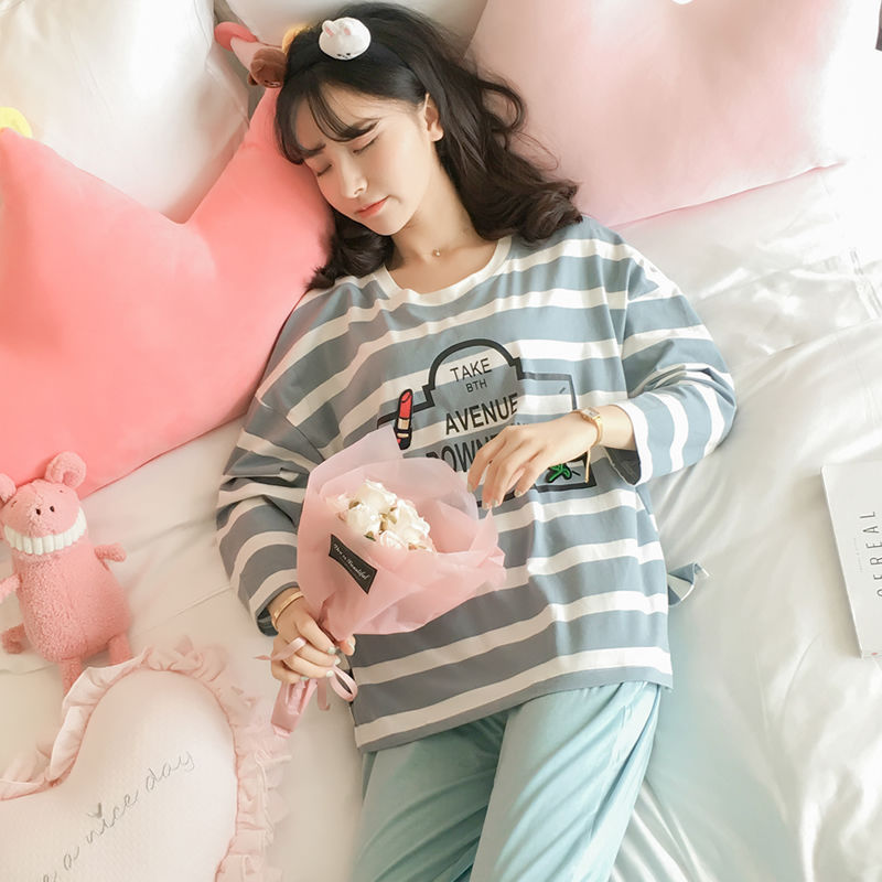 女人晚上穿这些样子的睡裙，简直不要太迷人