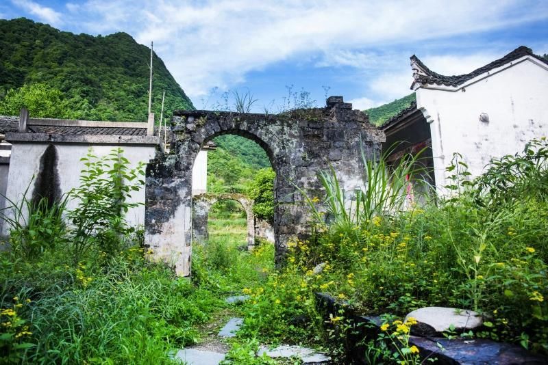 600多年的明朝古村落无人问津，是山高林深还是我们忘本