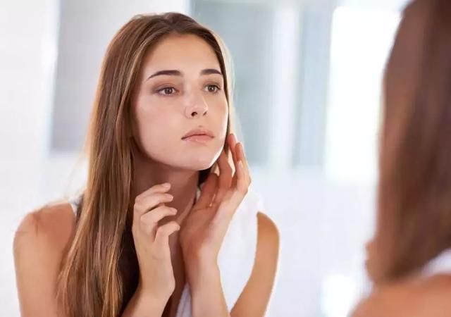 价钱贵效果好，但你真的知道怎么用精华？