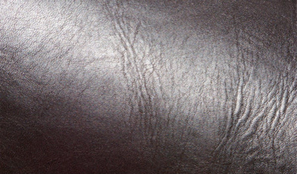 小牛皮，小羊皮，麂皮... 不同皮革种类及养护清理方法教给你!