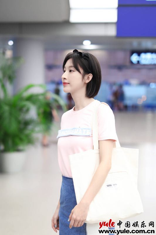 安利王张俪新宠上线 时尚又百搭的帆布包你们入了吗？