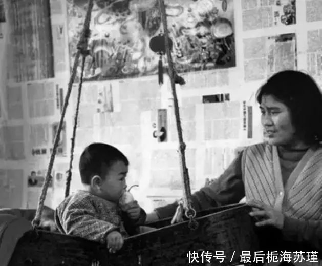 10张老照片，农村生活的记录，满满的时代感，90年代的女性那样美