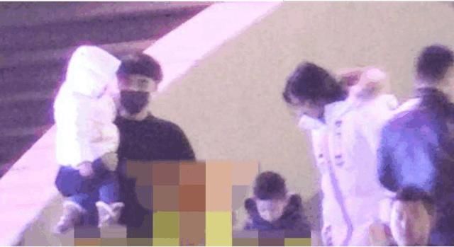 卓伟这次再曝猛料，知名女星还没离婚这边就出轨了