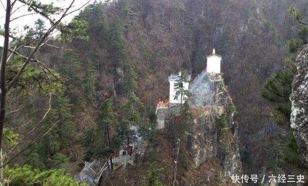 真正的“危楼”高百尺，屹立500年不倒！离天最近的方寸观音寺！