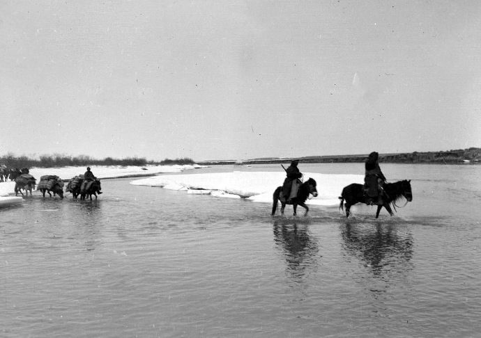  特克斯：老照片100年前新疆伊犁地区，特克斯河谷的游牧民族