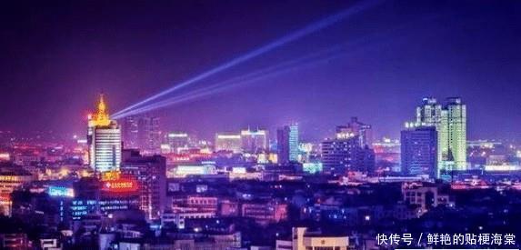  豪车|中国豪车最多的县城，奔驰宝马遍地，外来人口100多万！