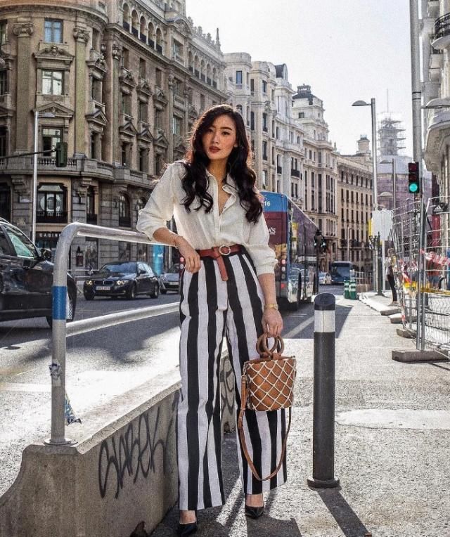  「圈粉」身材矮小样貌平平，158cm亚裔博主凭借一衣多穿，圈粉小个子