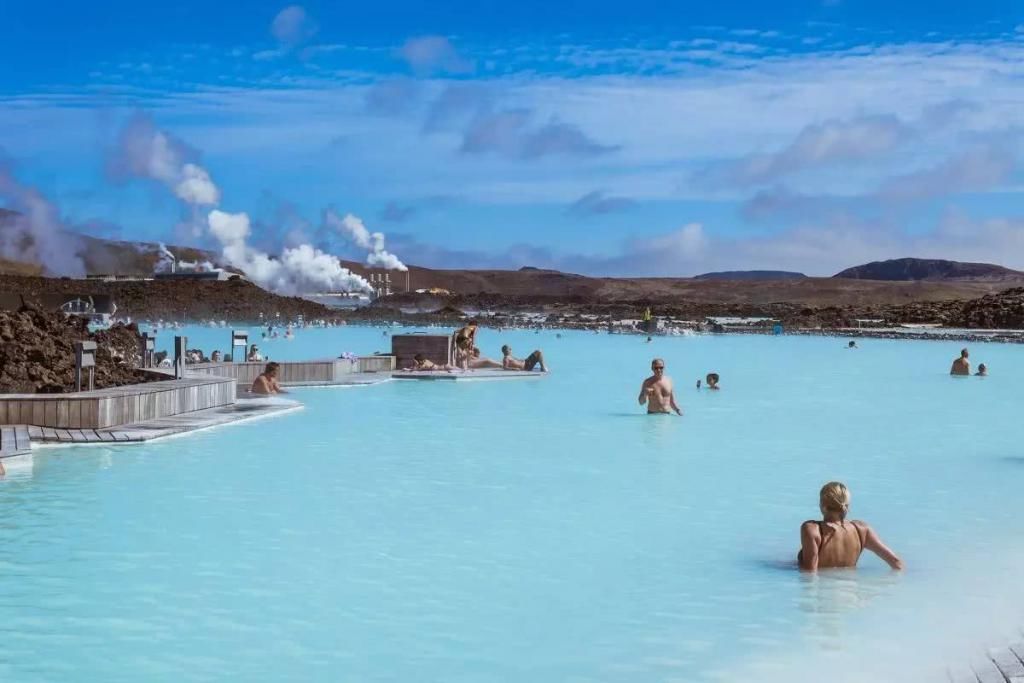  [想待]对我国永久免签的地方，想待多久都可以，但禁止在当地出生和去世