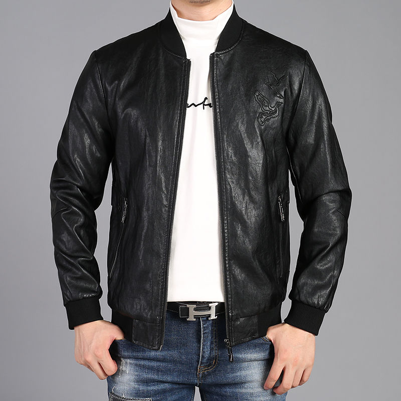 30男人一朵花，要是再配上这些皮夹克外套，简直就是锦上添花