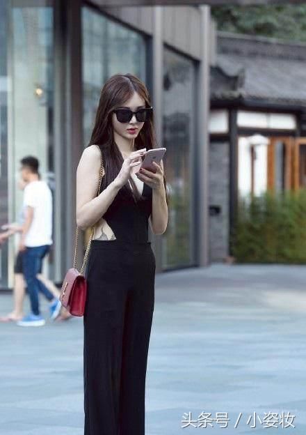 微胖和胖之间有什么差距！穿上紧身裤就知道！