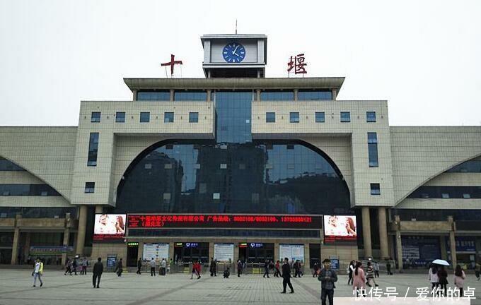 湖北省西北部的6个县，1949年，为何都被划分给了陕西省？