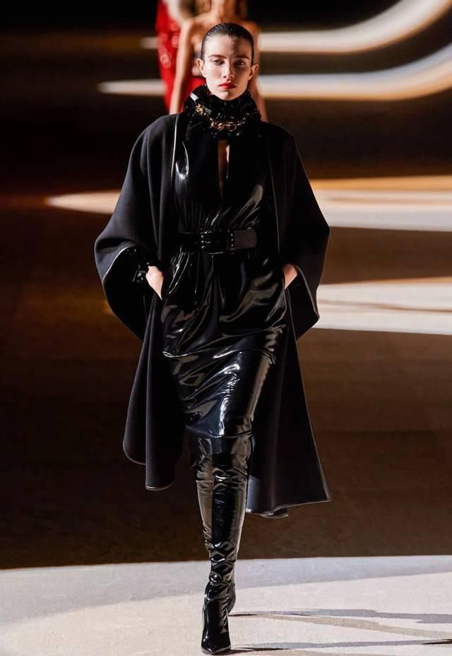  『系列』一场关于女性自我解放的革命：Saint Laurent 2020秋冬时装系列！