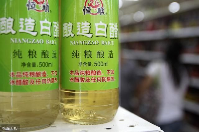 祛斑只需一勺白醋，可惜知道的人不多，不花一张钞票，大妈变少女