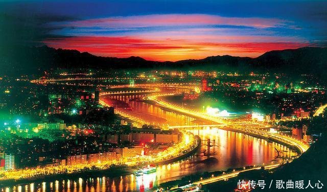 2019中国十佳不夜城排行榜，西安顺利上榜，居然没有上海