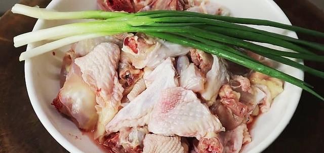  不腻■肉鲜味美，鲜美入味，连吃一周都不腻，做法还简单，小白都会真香