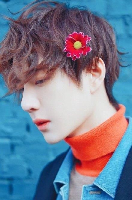  『心中』王一博在你心中是个什么样的人?