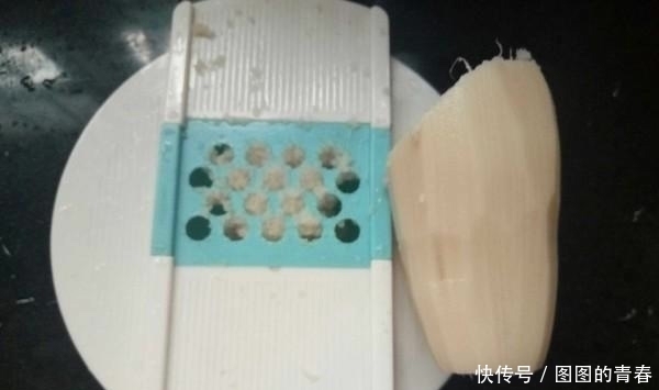 「阿胶」它是“穷人的阿胶”,姑姑1周吃3次,气血双补,45岁不显老