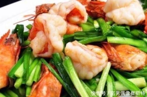 观赏价值|在农田,1种“杂草”不起眼,被称为“木贼草”,1斤卖到“5元”