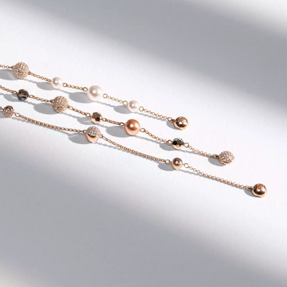 大长腿是老天爷赏饭，可她要过的人生是靠自己来赚!