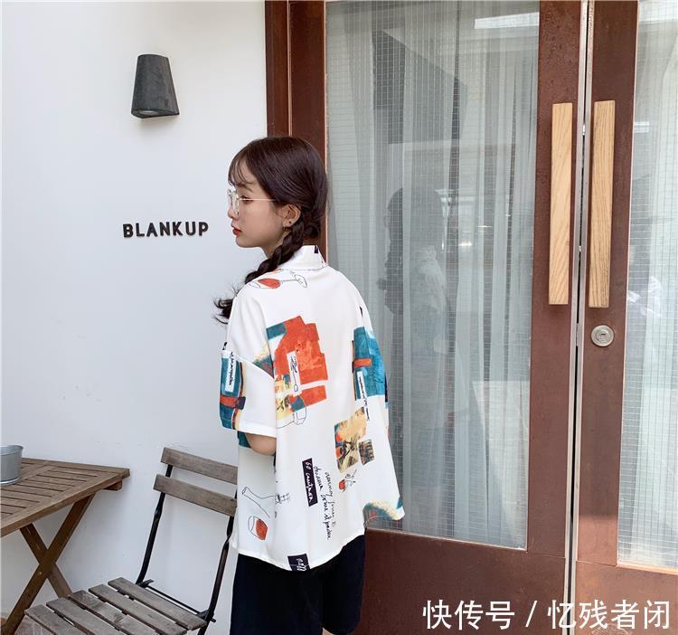  不失@设计感很强小众衬衣，洋气不失气质，时尚的00后不应错过