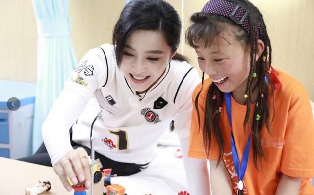 范冰冰时隔两月再点赞“爱里的心”，却被网友解读为水军删评