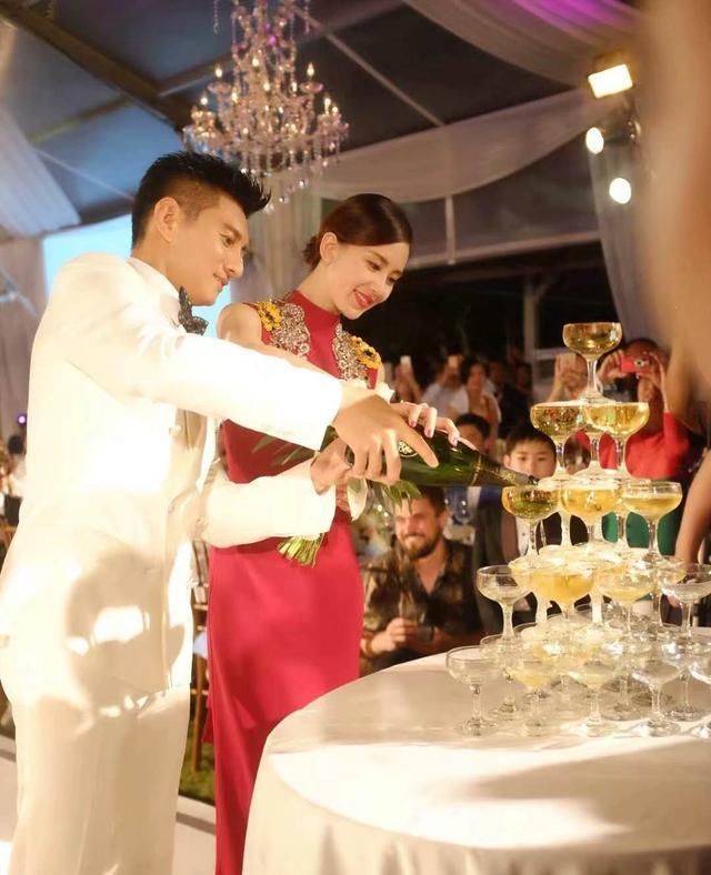 吴奇隆大刘诗诗17岁,直男角度下的他,如今胖到认不出