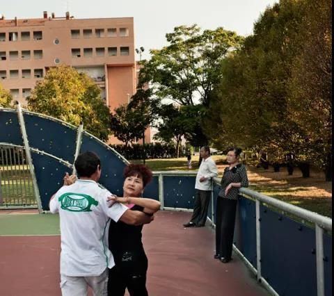意大利传闻“中国人永远不会死”背后的真相让人心疼