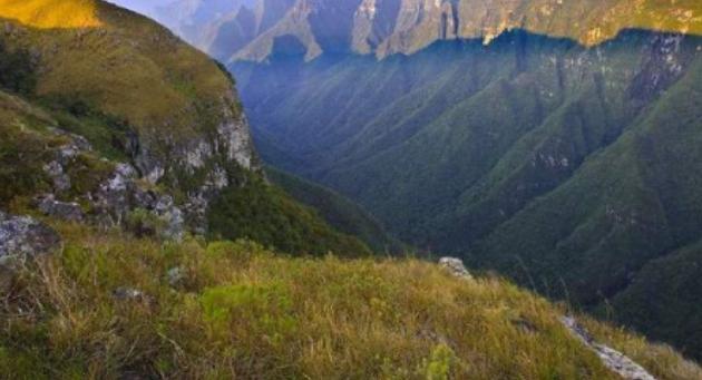 世界上最大的高原，面积是青藏高原2倍，此国还把首都迁移至此！