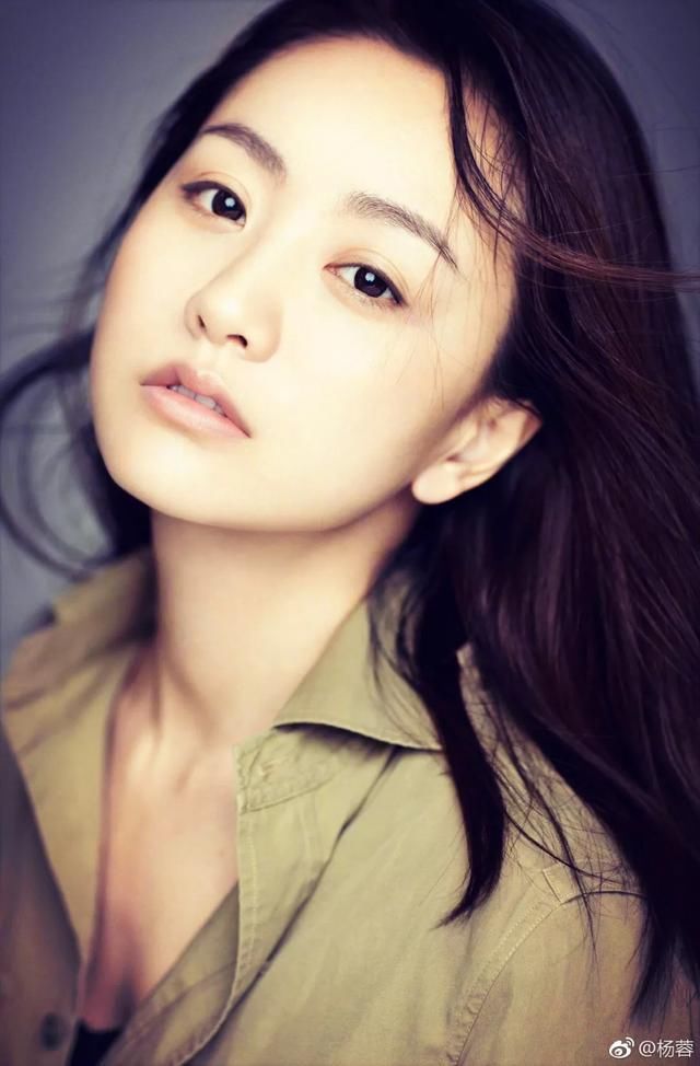 童颜杨蓉护肤全靠“以油克油”？加上这一步，秋冬护肤才算完整！