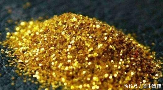 吸引20万淘金者的河流，打捞的黄金超70亿，为此政府只能禁止淘金