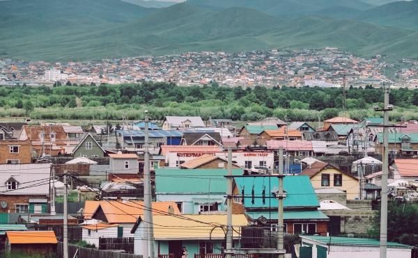 蒙古行纪 | 从二连到乌兰巴托,火车驶过国门