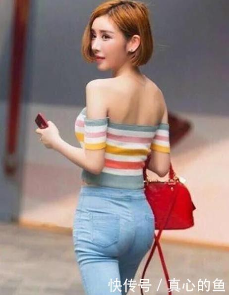 路人街拍:白色透视装的小姐姐,给人一种若隐若现的美!