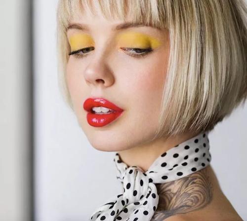 一周美妆要闻 | Beyoncé伪素颜上杂志化的妆其实很简单