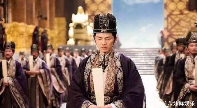 为中朝@中朝官是个什么官?从汉武帝与霍光提拔近侍,分析中朝官形成之因