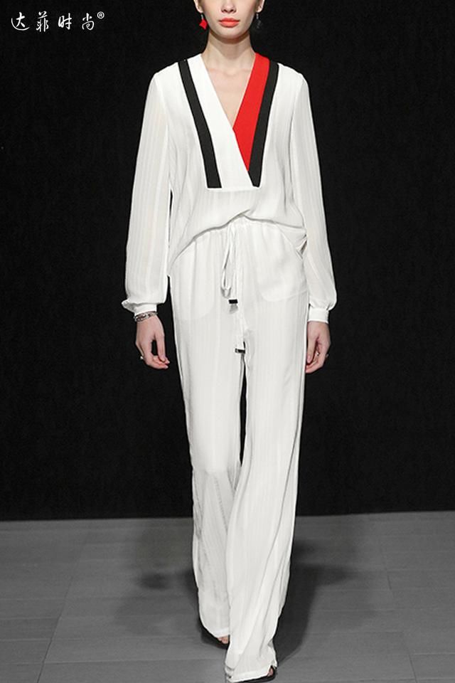 爱上名媛套装，让你满满的优雅感，洋气不单调