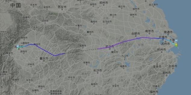  起飞|成都飞上海客机晚上起飞后出故障 空中盘旋1小时绕14圈降落
