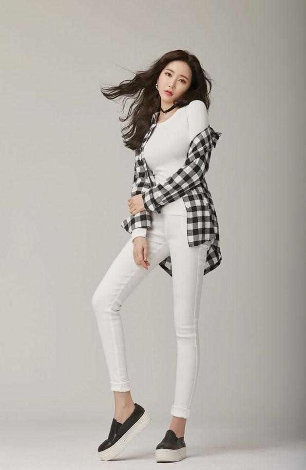 紧身裤包容各种身材，让你更加展现优美女人