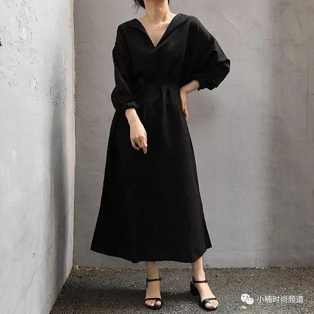 低跟也能小露性感!精选5款潮人最爱的鞋款，夏日搭配精选公开