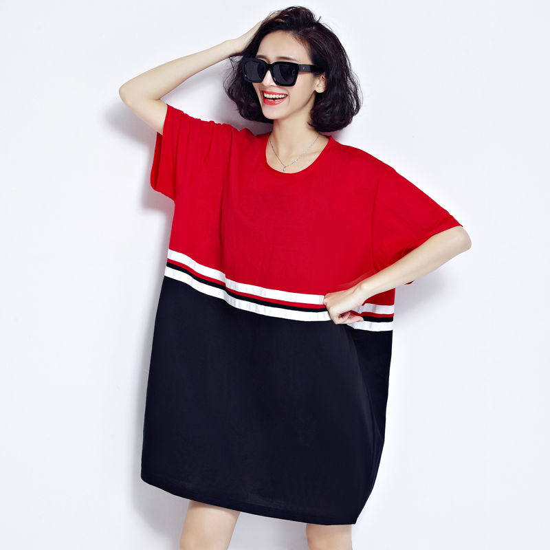 丰满的女人别再穿丝袜，穿这些宽松裙子也是别有一番风味